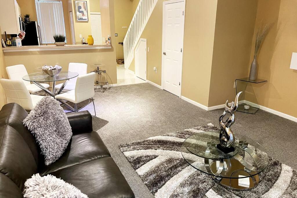Luxury Miami 2Br Townhouse Near Stadium !! 迈阿密花园 外观 照片